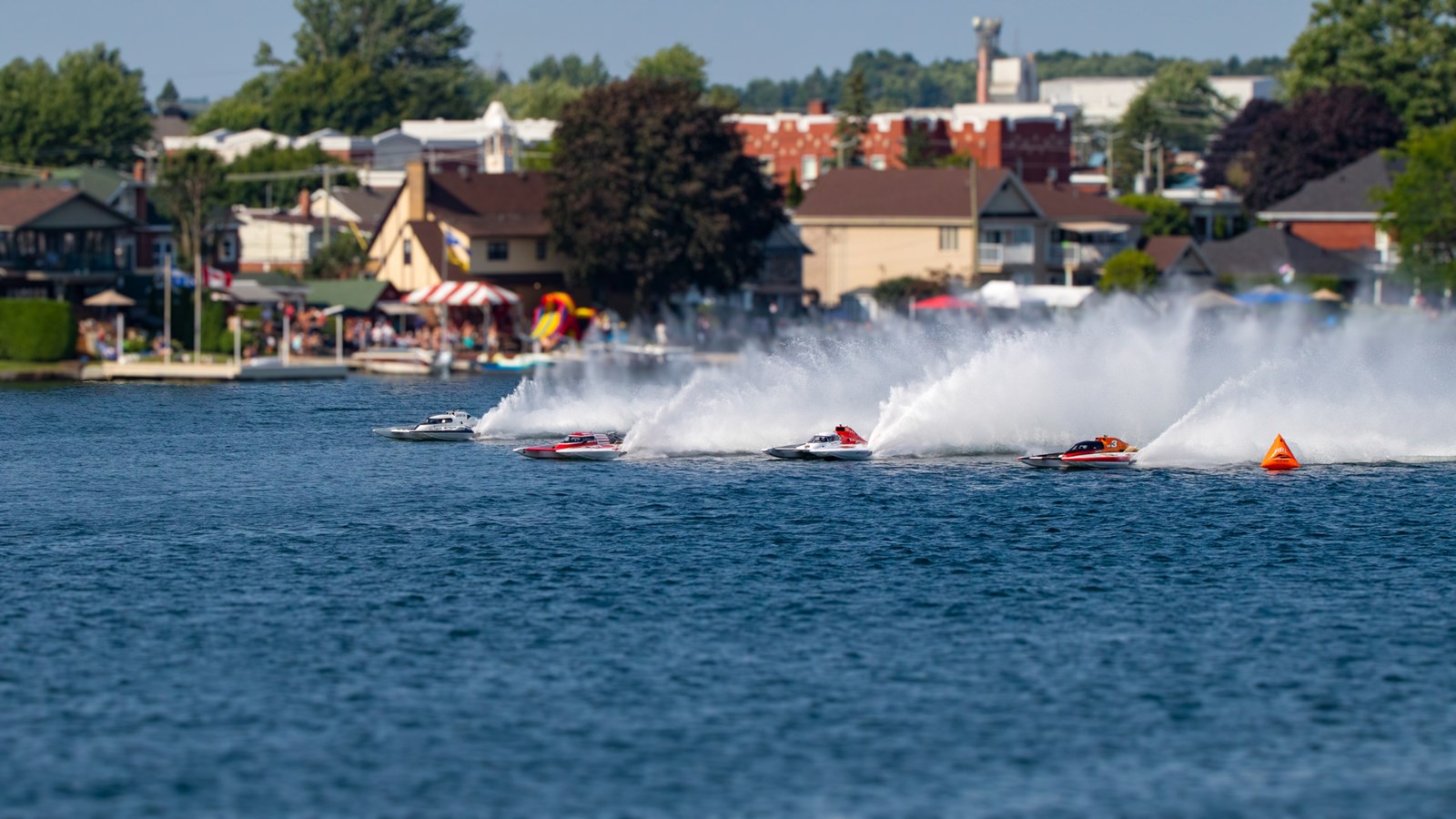 Régates de Valleyfield: 110 équipes attendues sur le circuit Robert Théorêt