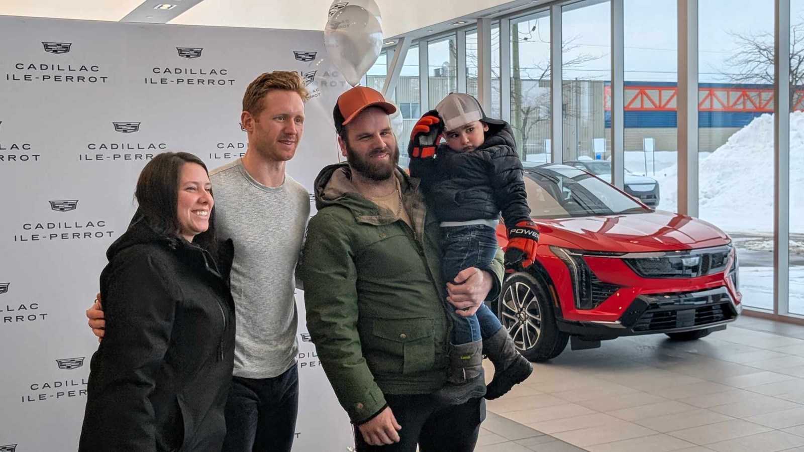 Mike Matheson à la rencontre de ses partisans à l’Île-Perrot