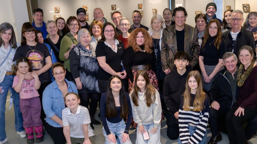La pierre au coeur du troisième vernissage de TRACE, édition 2024-2025