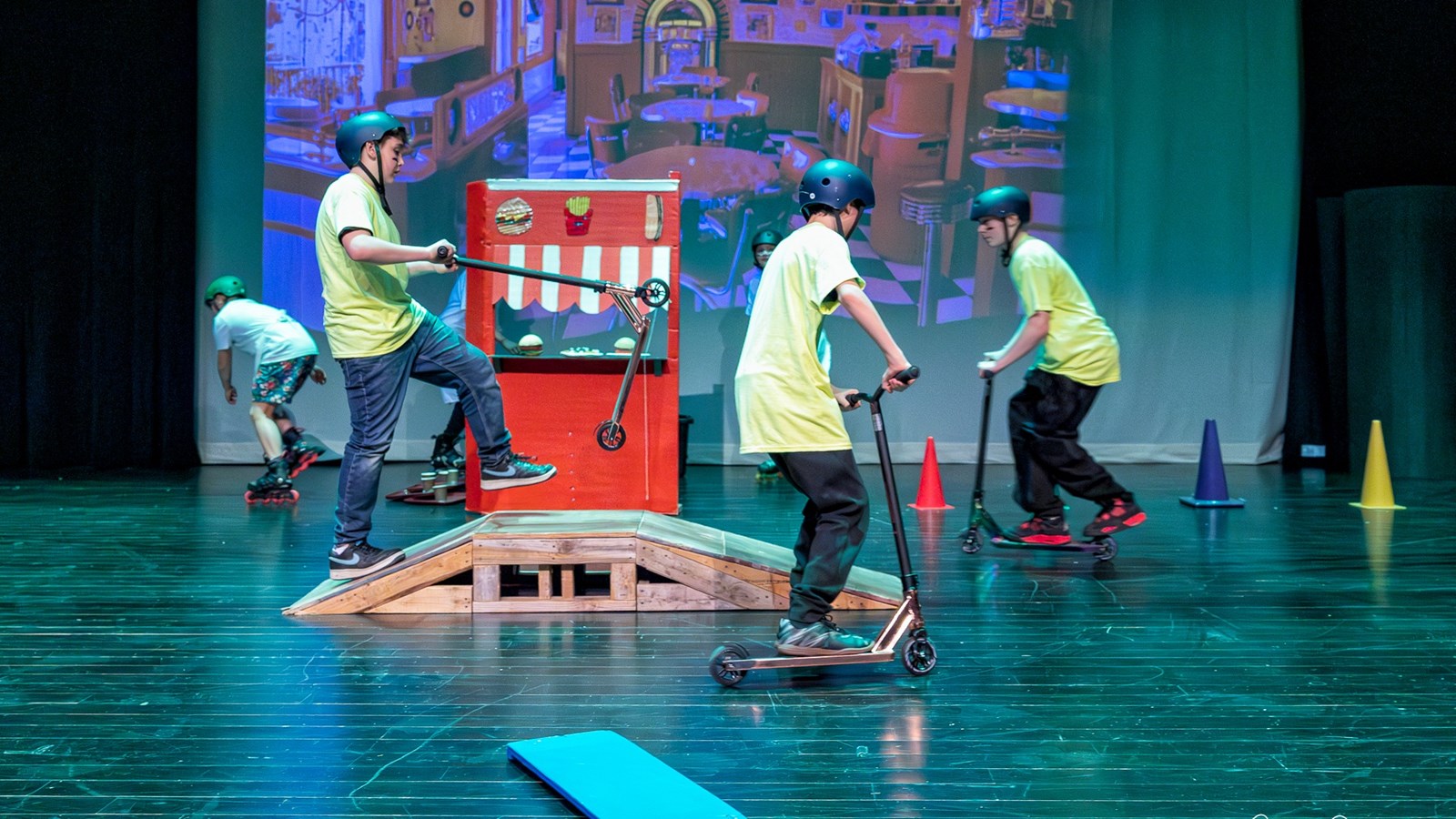 Festi-Cirque: retour en images sur la prestation de l'école du Papillon-Bleu