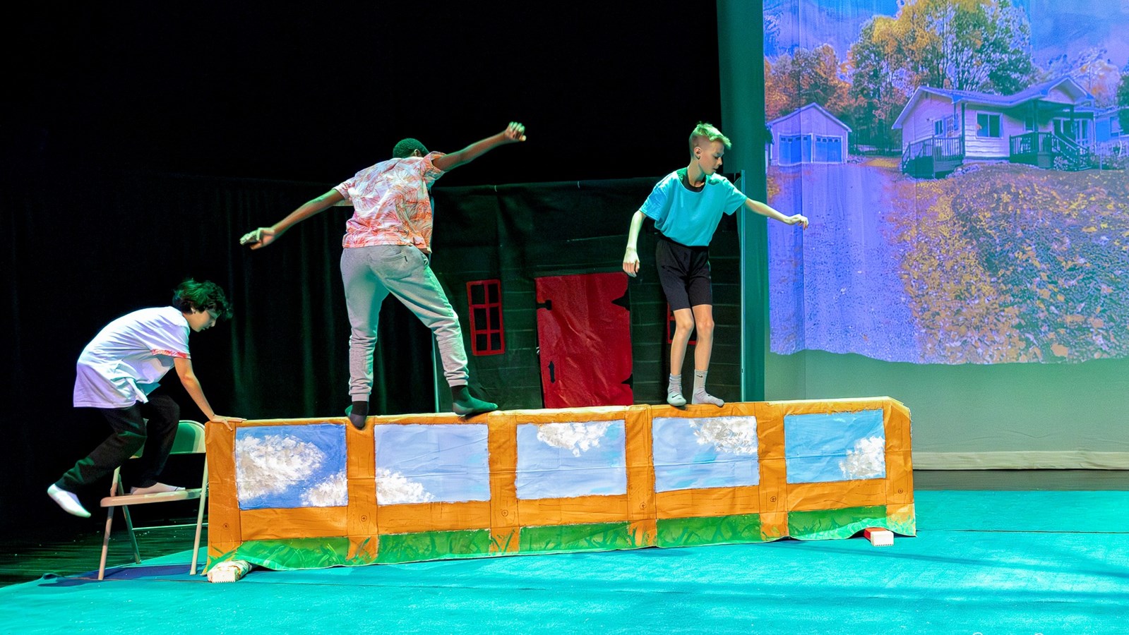 Festi-Cirque: retour en images sur la prestation de l'école du Papillon-Bleu