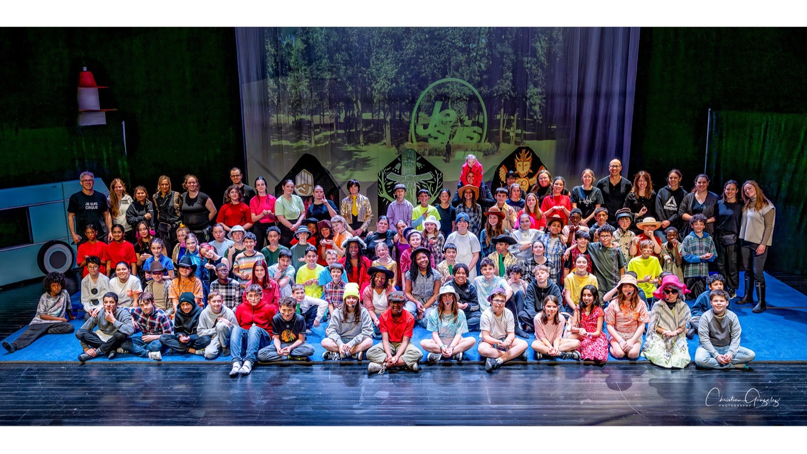 Festi-Cirque: retour en images sur la prestation de l'école du Papillon-Bleu