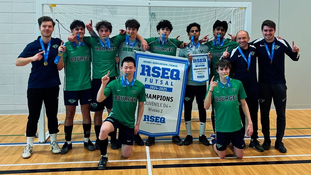 Le Collège Bourget cinq fois champion en Futsal 