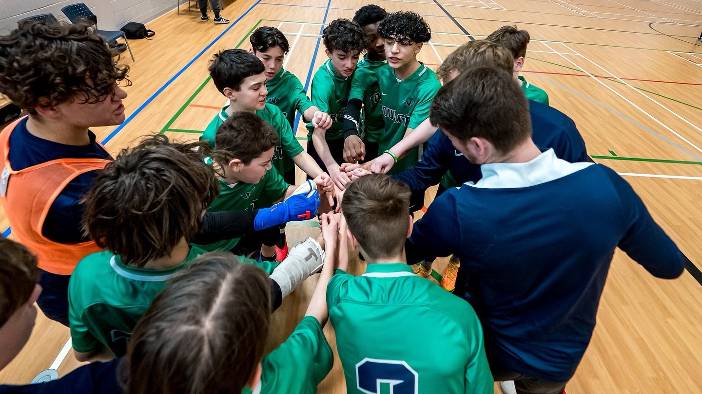 Le Collège Bourget cinq fois champion en Futsal 