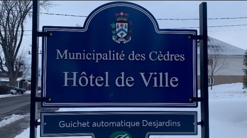Stationnement incitatif fermé aux Cèdres