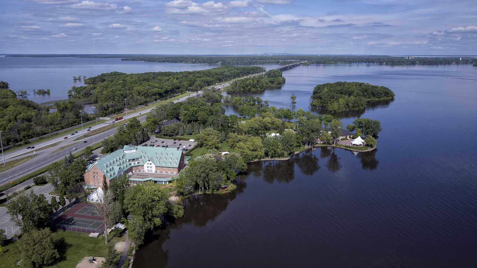 Fermeture complète de l'A-40 à Senneville