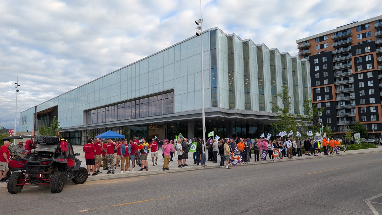 Les trois syndicats de Vaudreuil-Dorion montrent un front commun