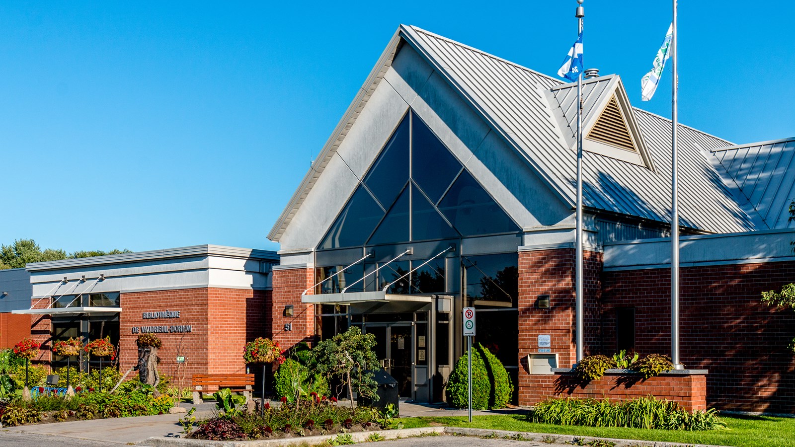 L’ancienne bibliothèque devient officiellement la Maison de la culture