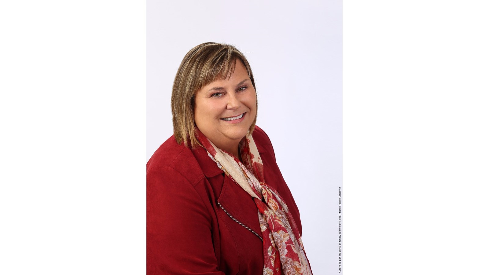 On peut prendre connaissance de la plateforme électorale complète de l’aspirante mairesse au www.joannebrunet.com.