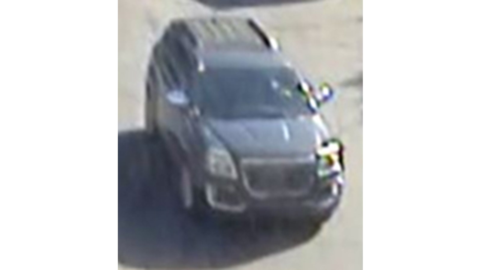 Voici le véhicule GMC dans lequel ont pris la fuite deux suspects à la suite d'un vol. 