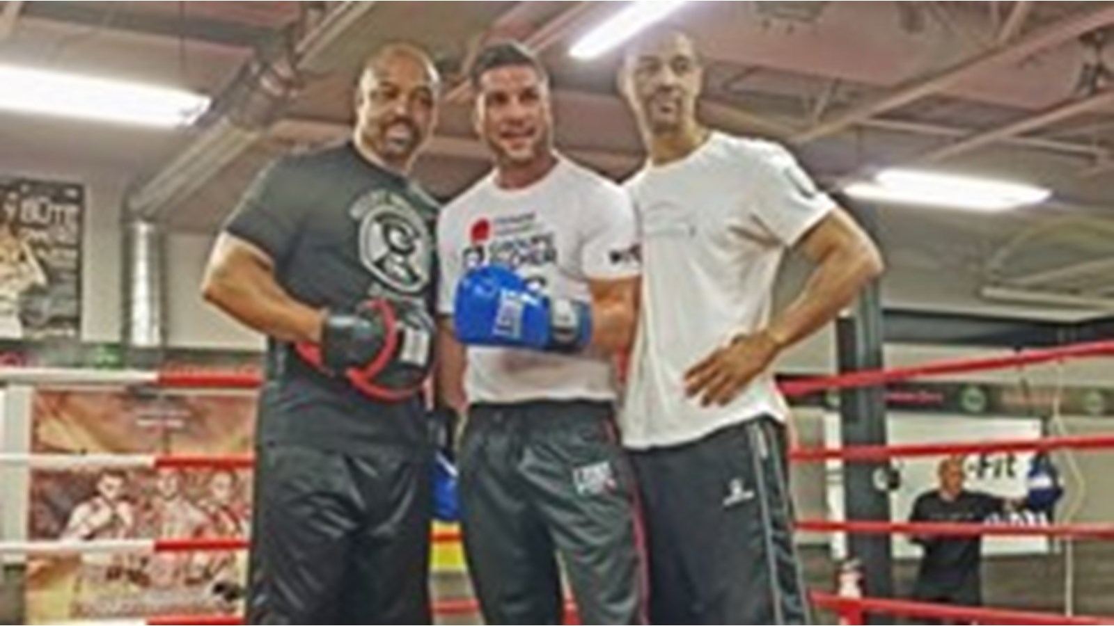Par le passé, l’adversaire de Francis Lafrenière avait connu des combats de 12 et 10 rounds. Cependant, un seul round a été suffisant pour le boxer de Coteau-du-Lac pour le mettre K.O.