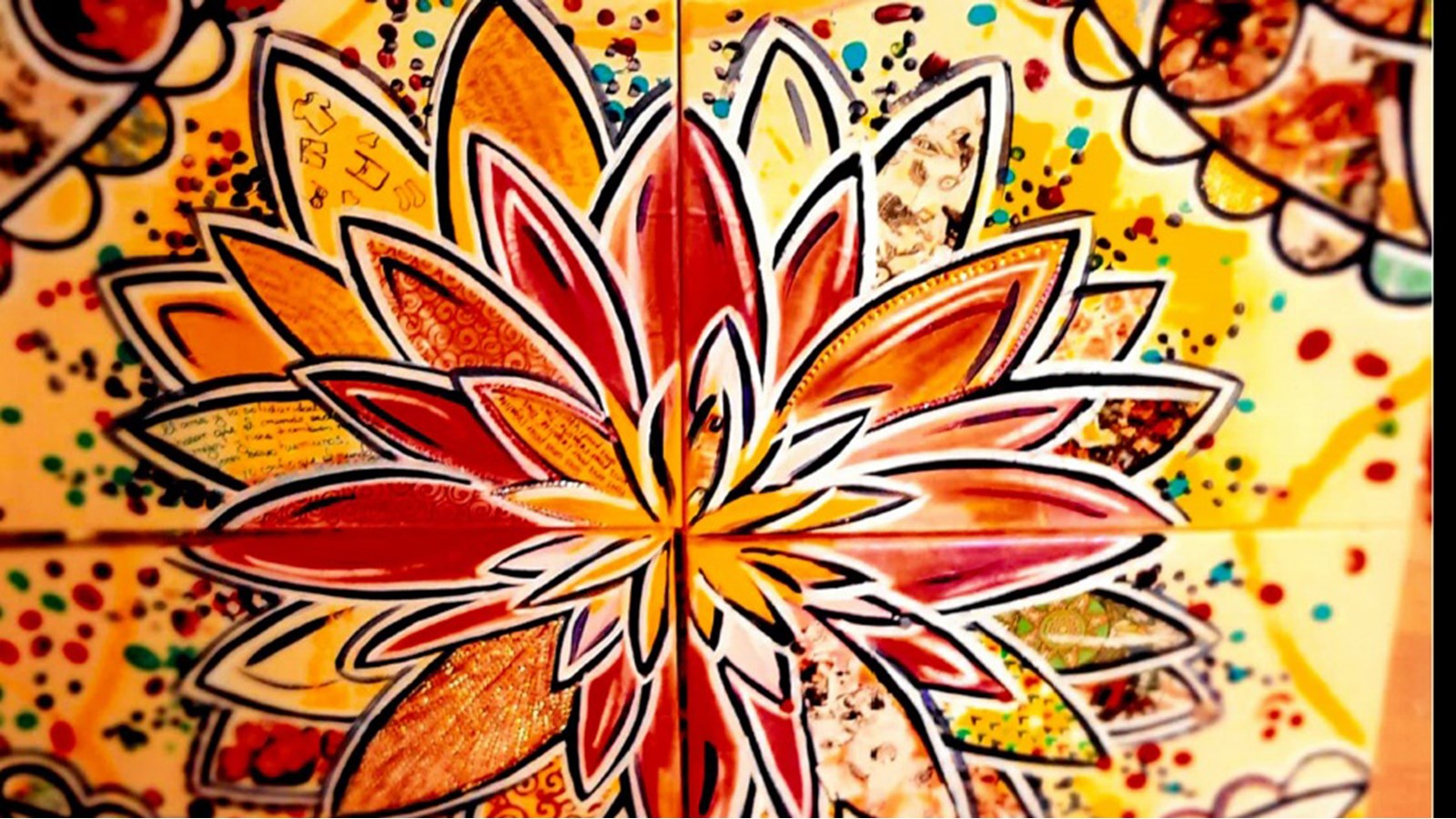 L’œuvre collective réalisée au terme de la journée d’exposition du 21 septembre s’est grandement inspirée de la feuille de lotus, réputée pour sa croissance dans de difficiles conditions, à l’image de ce que peuvent vivre les victimes d’agression sexuelle.