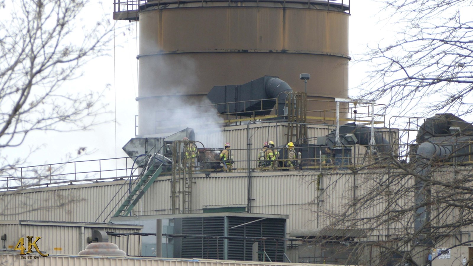 Incendie majeur en cours à l’usine GoodYear de Salaberry-de-Valleyfield