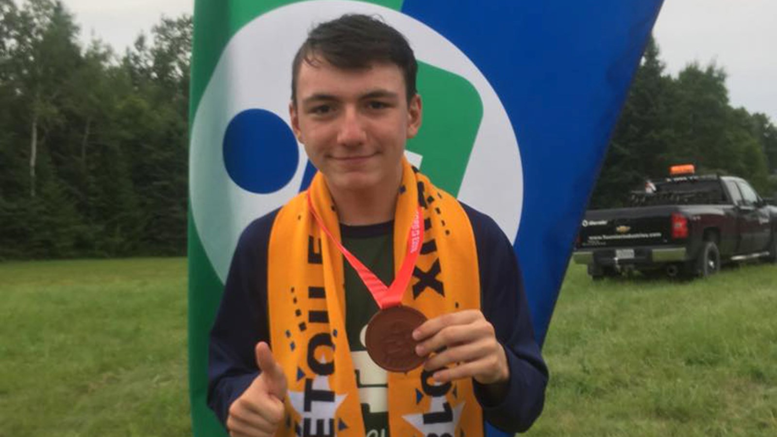 Le nouveau médaillé en cyclisme sur route, Clovis Roy.
