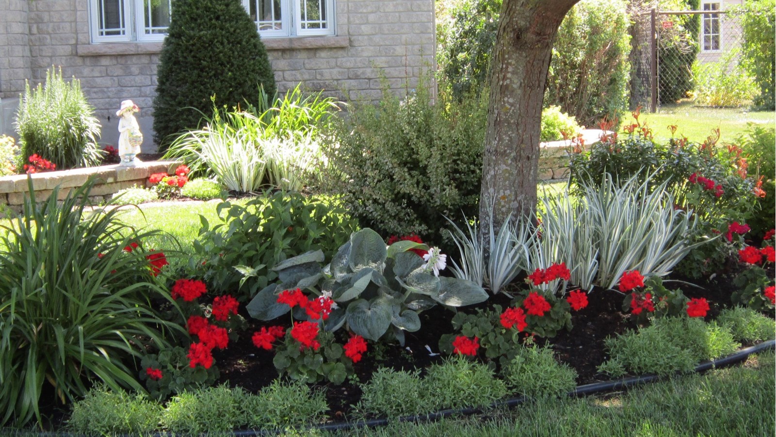 Sept gagnants du concours Jardins Fleuris 2018 se séparent 1100$ à Sainte-Martine