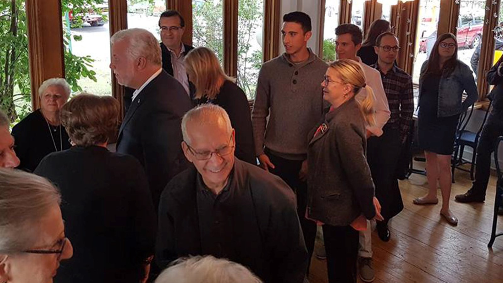 Philippe Couillard en visite dans la région en ce dimanche 23 septembre