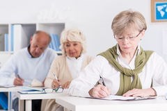 Inscrivez-vous dès aujourd'hui à l'Université du Troisième Âge