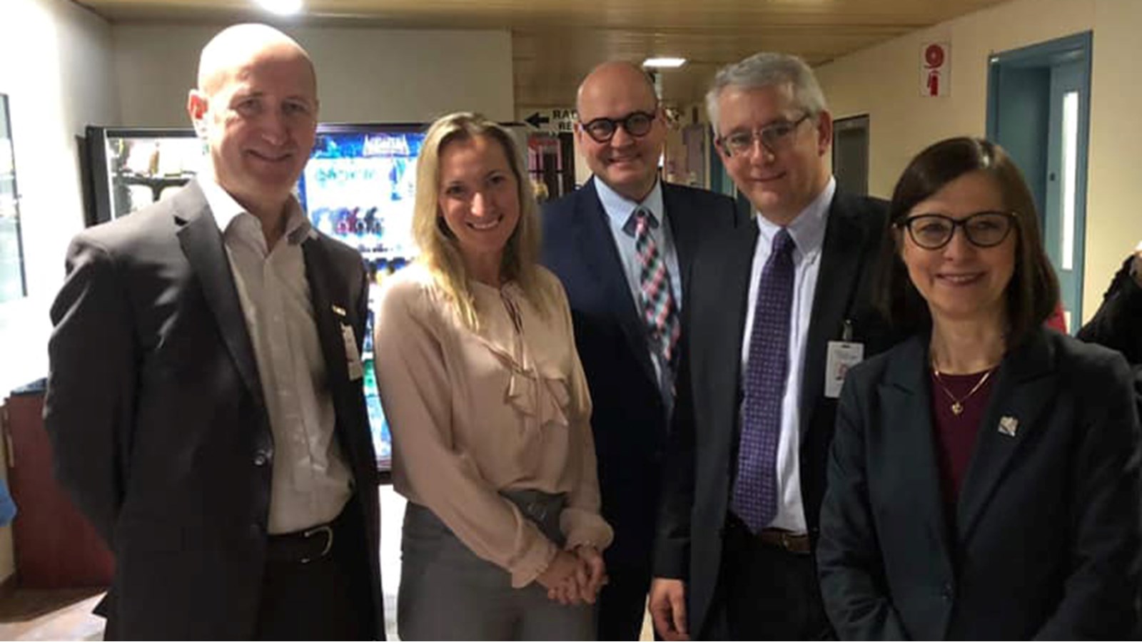 Les députés Marilyne Picard et Claude Reid ont participé à la visite de l'Hôpital de Valleyfield avec la ministre de la Santé, Danielle McCann.