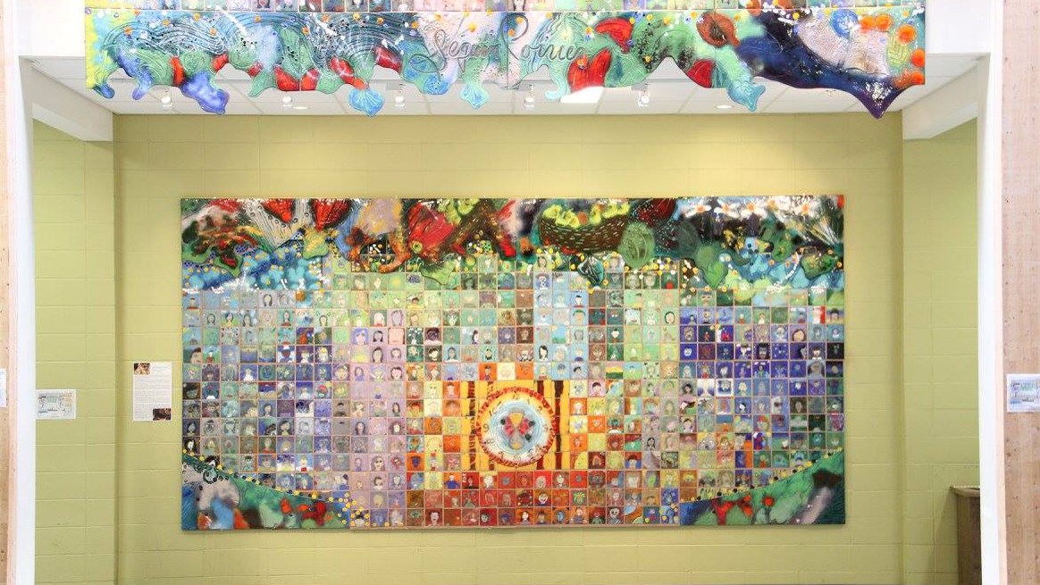 Bernard Séguin Poirier devient grand-père honorifique du Phare Enfants et Familles