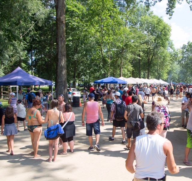 Un Marché estival s'installe à la Plage