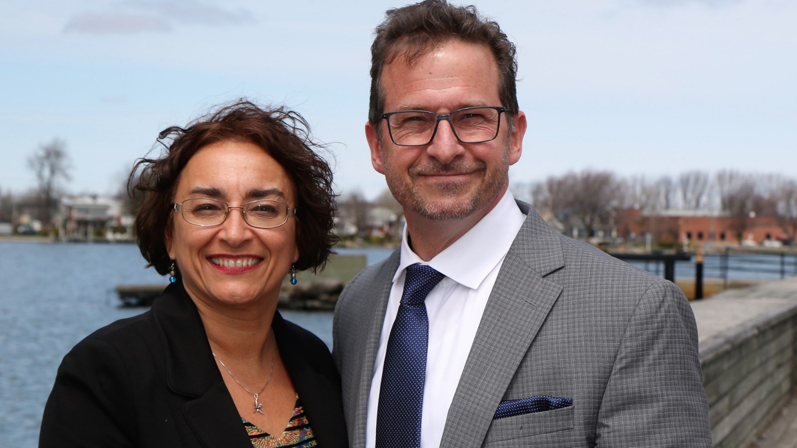 C’est d’ailleurs tant pour sa grande expérience que pour ses fortes convictions que le chef du Bloc Québécois Yves-François Blanchet, également présent pour l’occasion, a souligné à quel point il était heureux de savoir Claude Debellefeuille à ses côtés pour représenter les intérêts du Québec. 