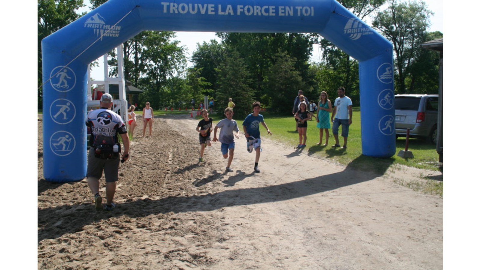 Triathlon Valleyfield présente la 6e édition du Triathlon scolaire