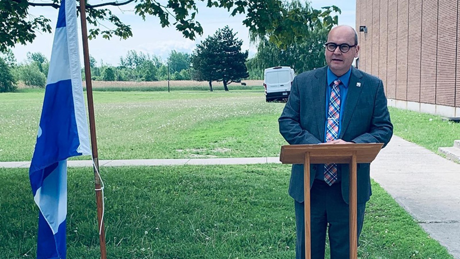 Le député de Beauharnois s'est réjouit de ces investissements majeurs pour son comté. 