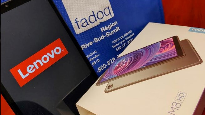 Une tablette Lenovo M8HD a été remise à chacun des clubs de la FADOQ Région
Rive-Sud-Suroît