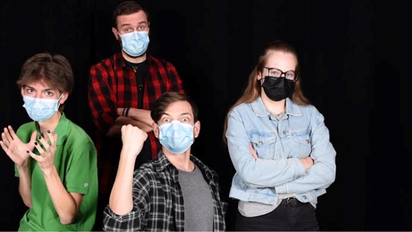 L’équipe d’animation de Cégeps en spectacle sera formée, cette année, de :Yan Garant, étudiant en Cheminement Tremplin DEC, de Saint-Félicien, Francis Frigault, étudiant en Arts, lettres et communication, de Salaberry-de-Valleyfield et d'Émilie Boulerice, étudiante en Arts, lettres et communication, de Saint-Chrysostome, sous la supervision
du metteur en scène Benoit Loyer