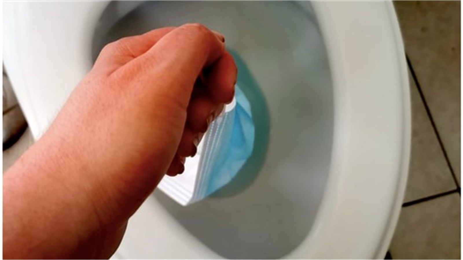 Les toilettes ne sont pas des poubelles 