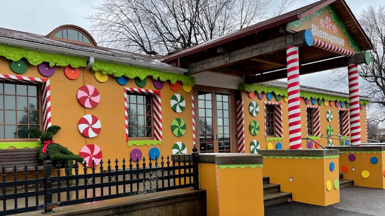 Un chalet en pain d’épices au parc Delpha-Sauvé