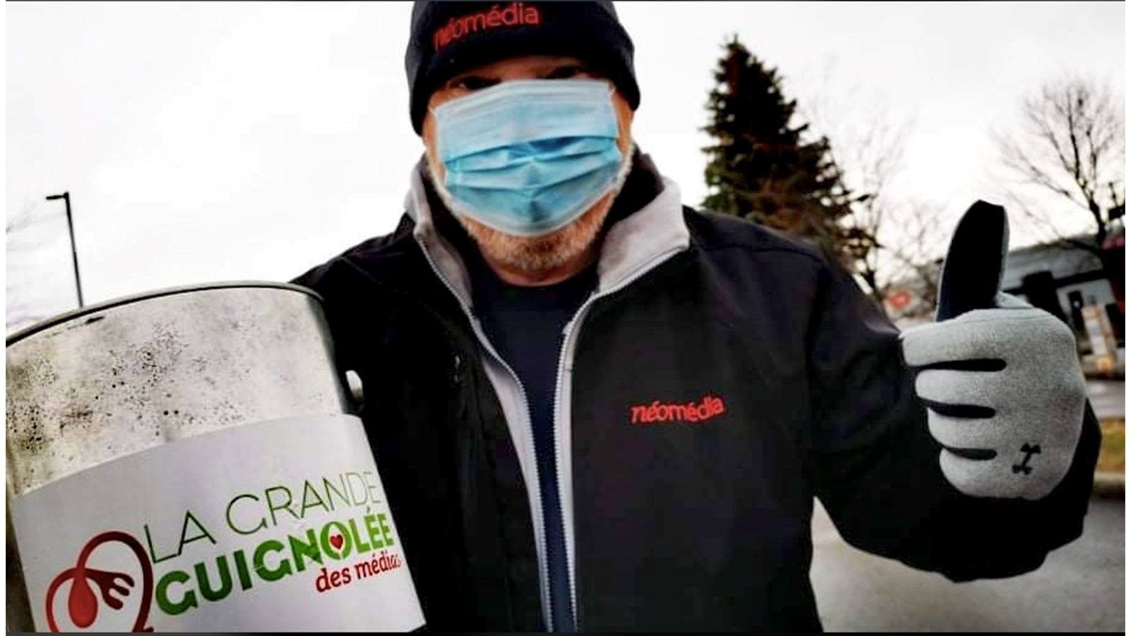Le photographe journaliste de Néomédia, Stéphane Brunet, a aussi pris part à la Grande guignolée des médias