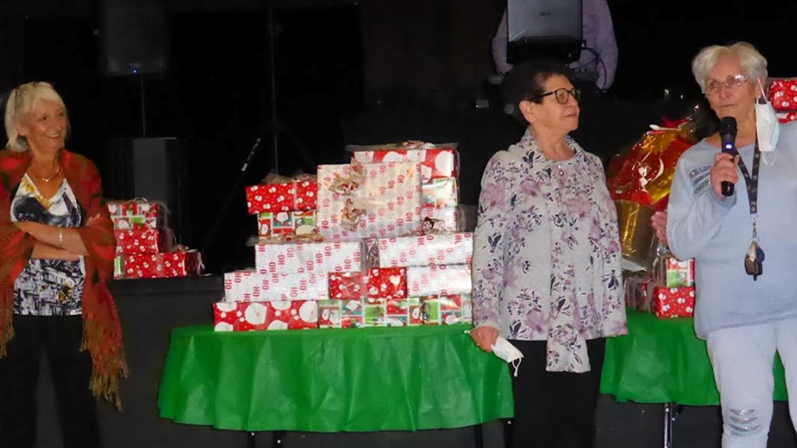 Une fête de Noël tout en plaisir pour les membres de Droit DI Rêver