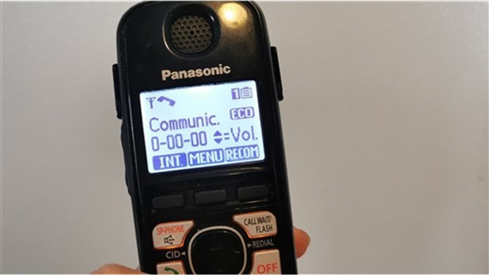 Il est obligatoire d'avoir un rendez-vous par téléphone ou en ligne avant de se présenter à la clinique de dépistage de Mercier