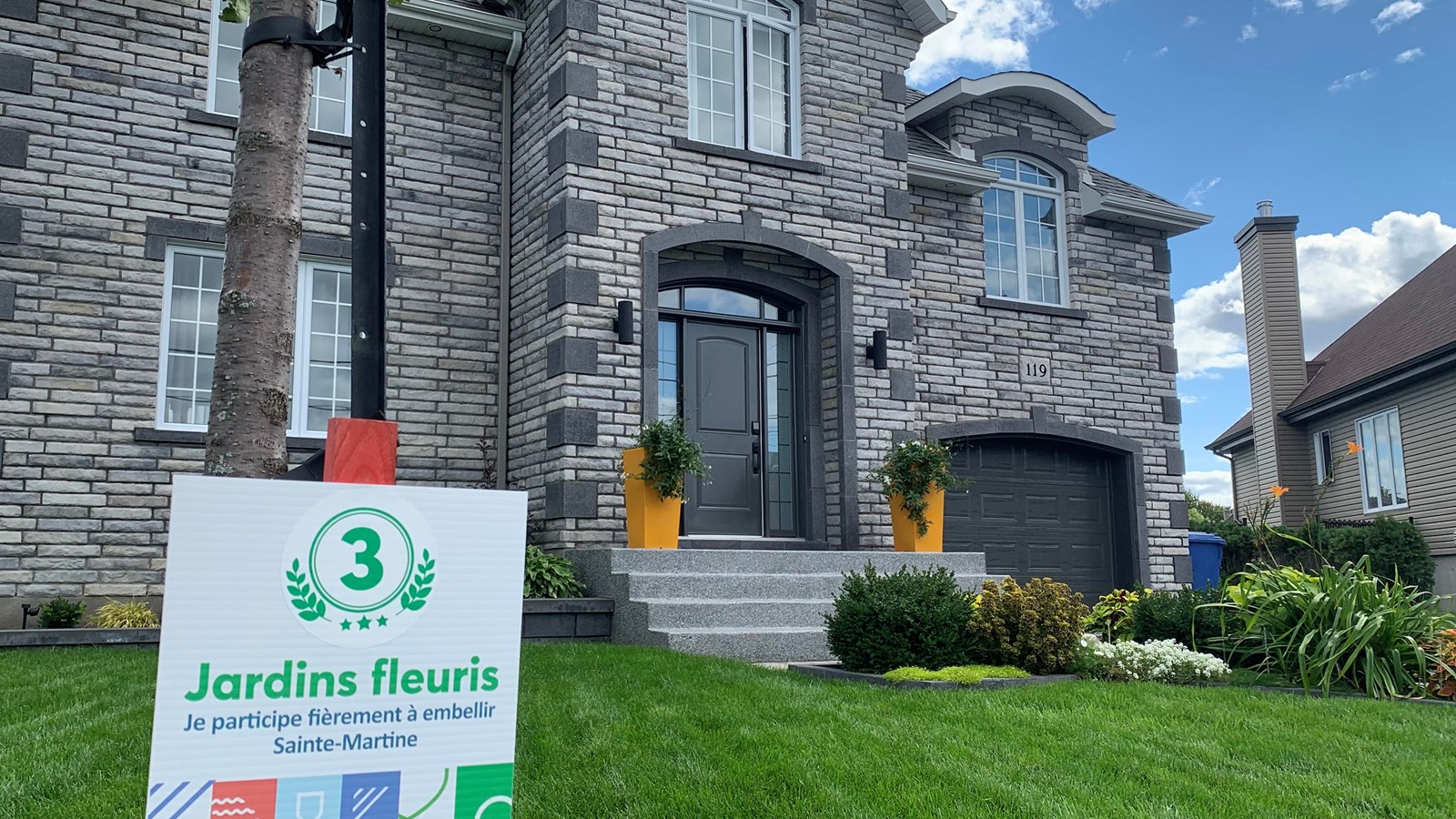 Pascale Tremblay demeurant au 119, rue Logan a mis la main sur le 3e prix du volet résidentiel