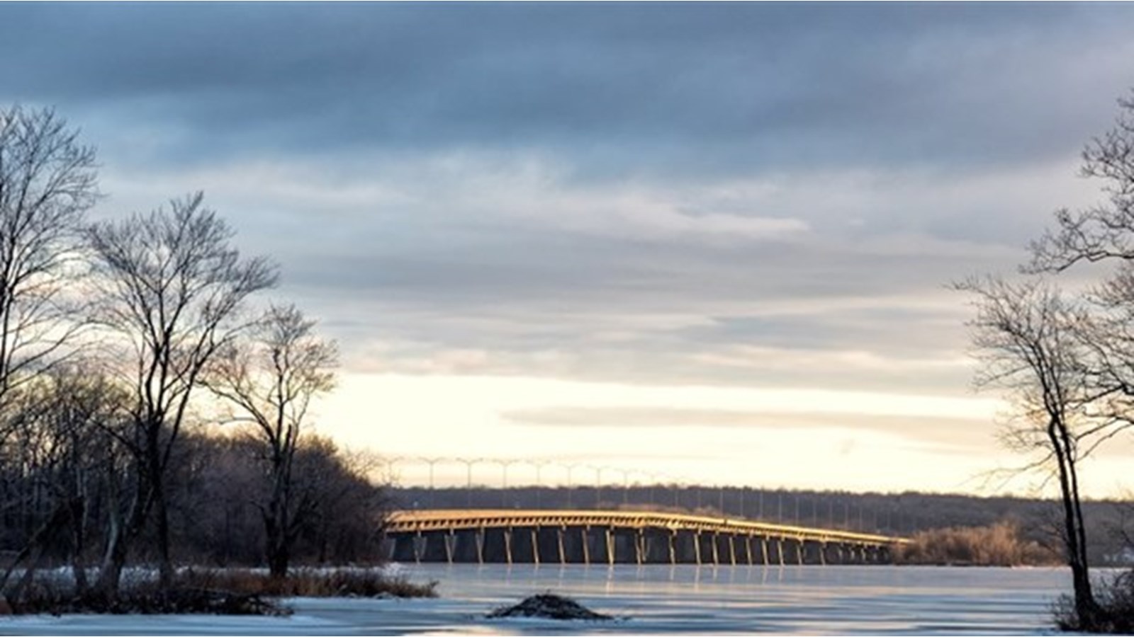 Fermeture partielle en direction de Montréal sur le pont de l’Île-aux-Tourtes