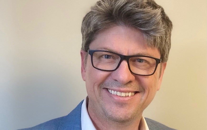 Originaire de Salaberry-de-Valleyfield, monsieur Norman est actuellement vice-président ventes nationales chez Exceldor, la plus grosse coopérative de volailles au Canada avec près de 3 500 employés.