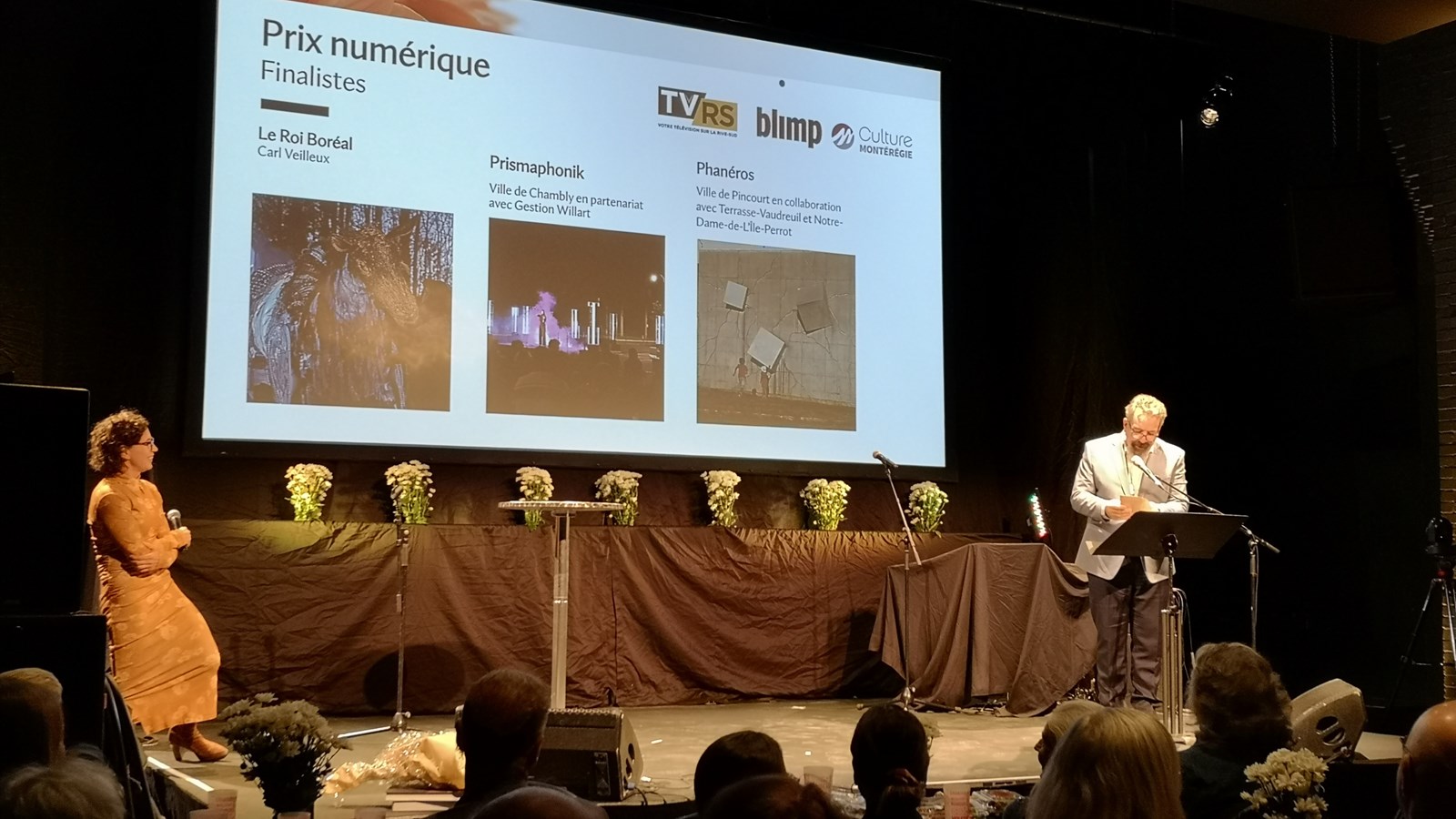 Culture Montérégie remet un prix à l'équipe d'Un patrimoine à découvrir lors de la 20e édition des prix en arts et culture de la Montérégie