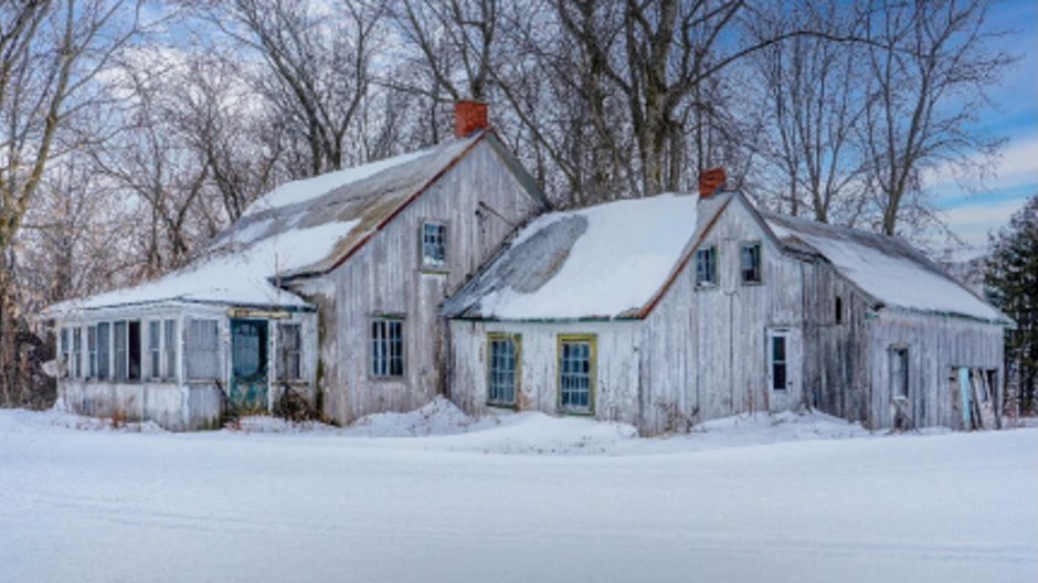 Intitulée "Abandonnée", cette photo de Bertrand Brisson a été primée "coup de coeur du Public" lors de l'exposition "le Choix de l'artiste" organisée par la Club Photo de Valleyfield.