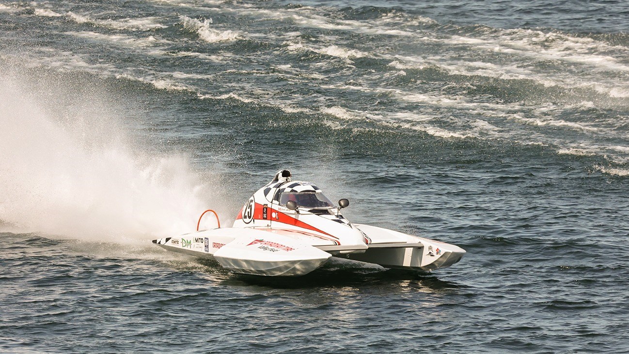 En images: Une deuxième journée de courses enlevantes