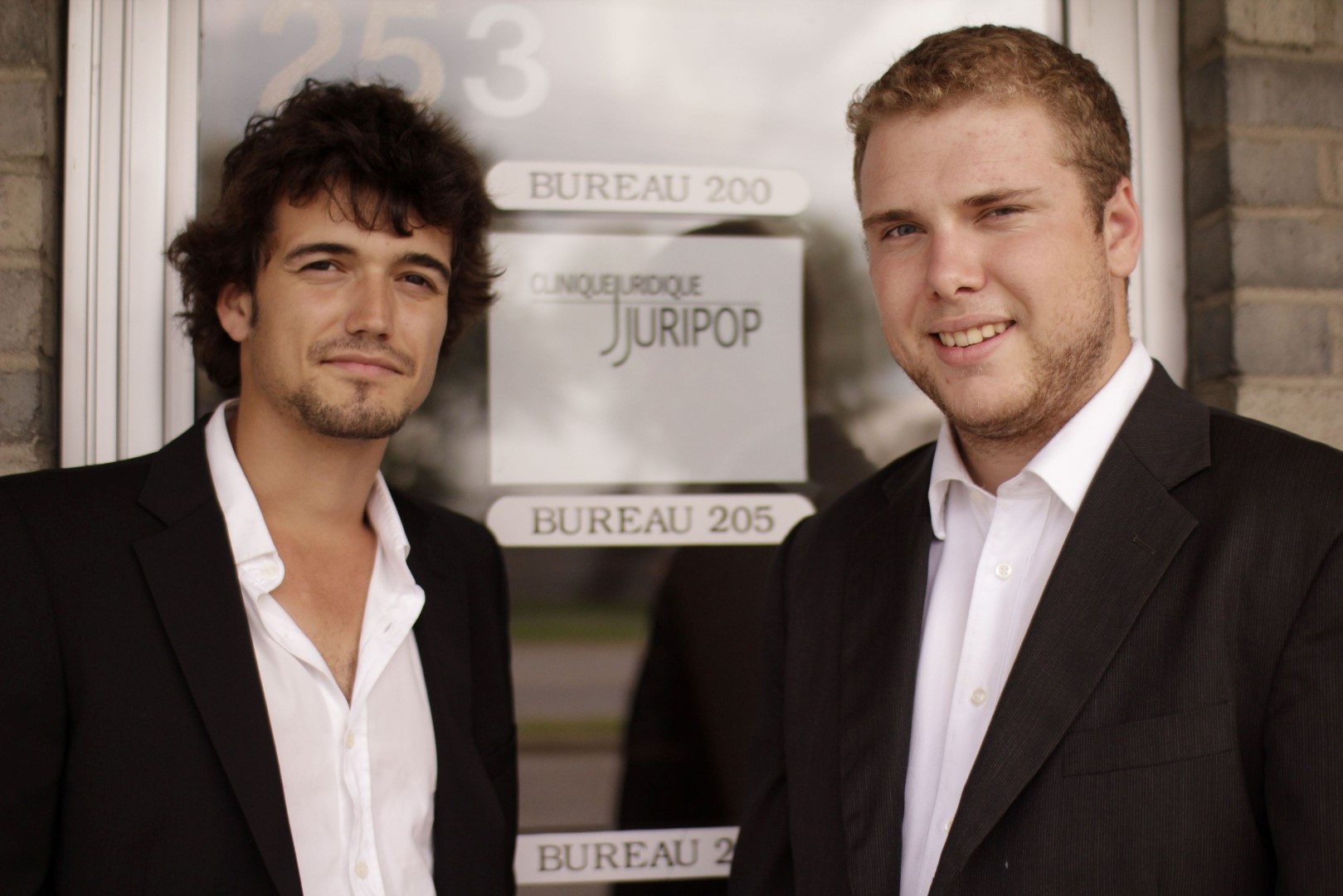 Marc-Antoine Cloutier, Julien David-Pelletier, deux des co-fondateurs de Juripop. Photo : Courtoisie