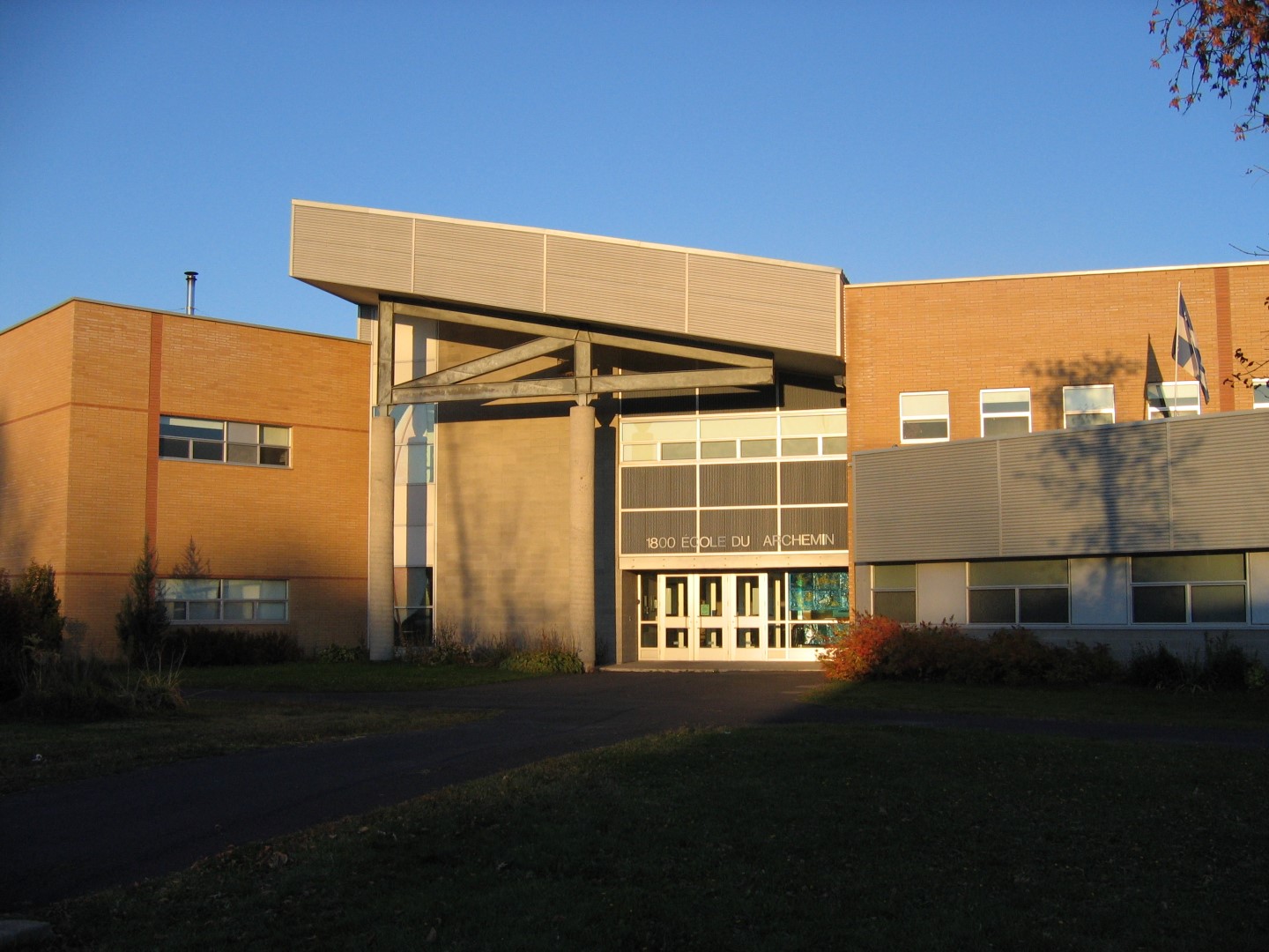 Actuellement, Carignan ne de dispose que d'une seule école primaire. (Photo : Courtoisie)