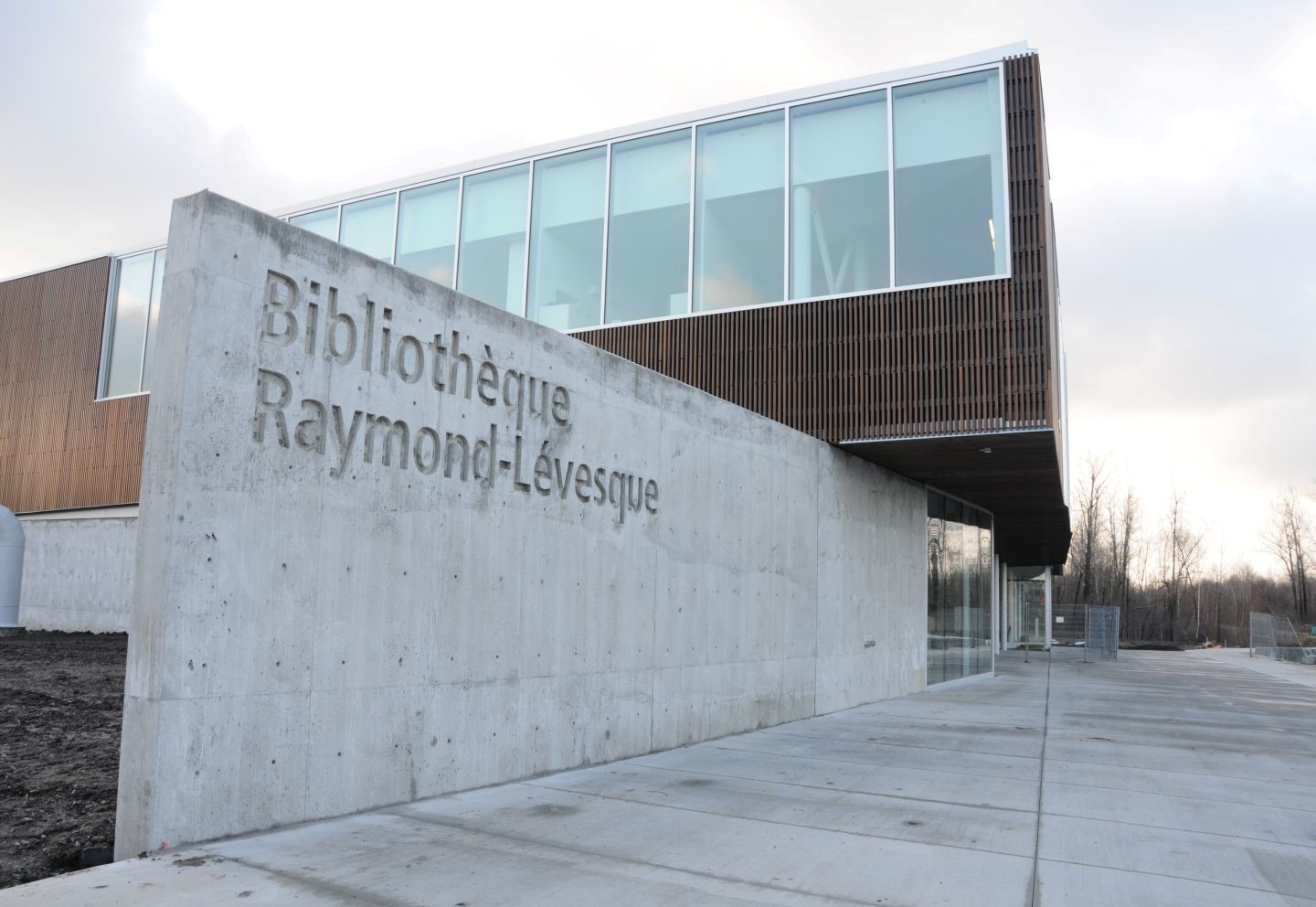Les Carignanois profiteront sous peu des richesses dont regorgent les bibliothèques de Longueuil.