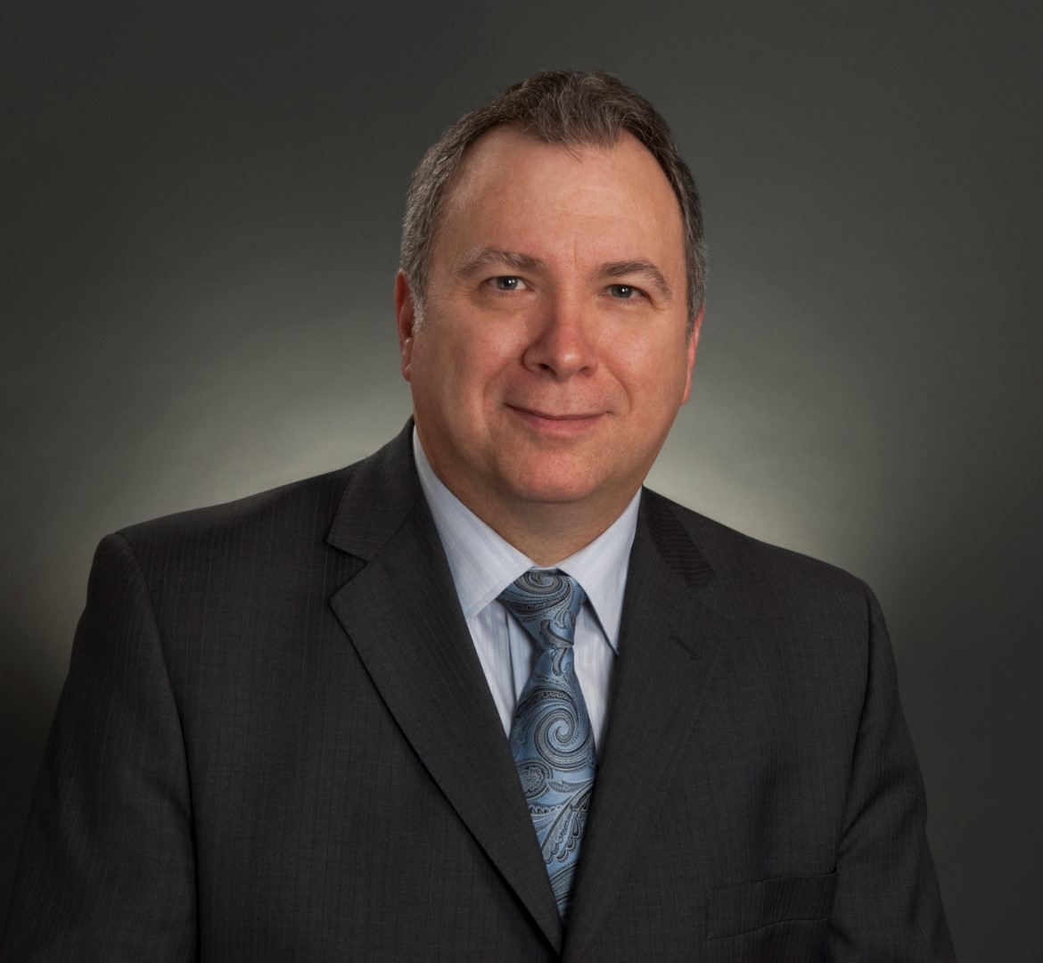 Richard Deschamps remplace donc Yvan Gendron. Il a commencé son mandat le 9 janvier.