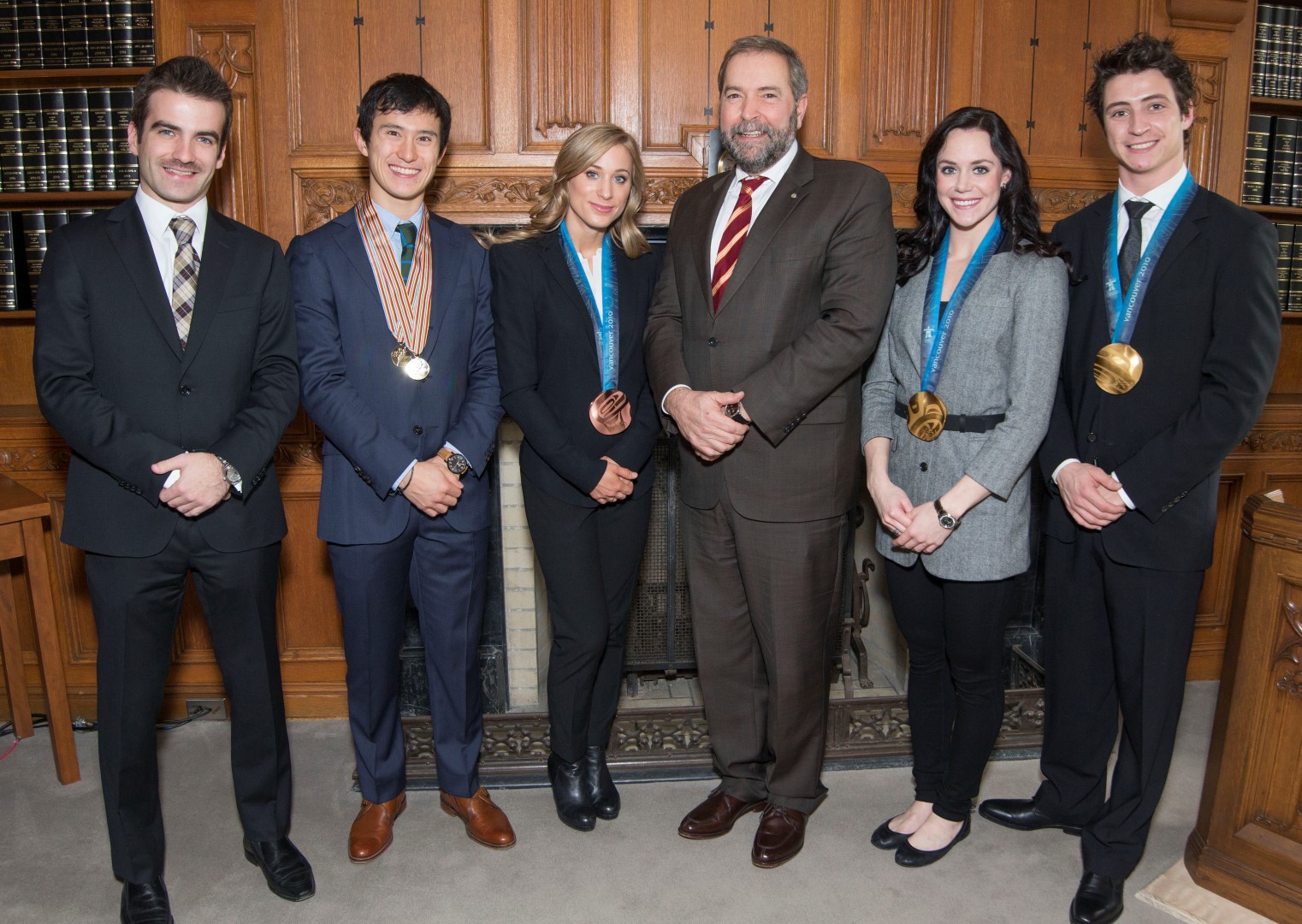 Matthew Dubé, député de Chambly-Borduas, Patrick Chan, quintuple champion canadien en patinage artistique et double champion du monde 2011 et 2012, Joannie Rochette, quintuple championne canadienne en patinage artistique, médaillée d’argent en 2009 aux championnats mondiaux et médaillée bronze aux Olympiques de Vancouver en 2010, Thomas Mulcair, chef de l’Opposition officielle du Canada, Tessa Virtue et Scott Moir, quadruple champions canadiens en danse sur glace, double champions du monde 2010 et 2012 et médaillés d’or aux Olympiques de Vancouver de 2010.