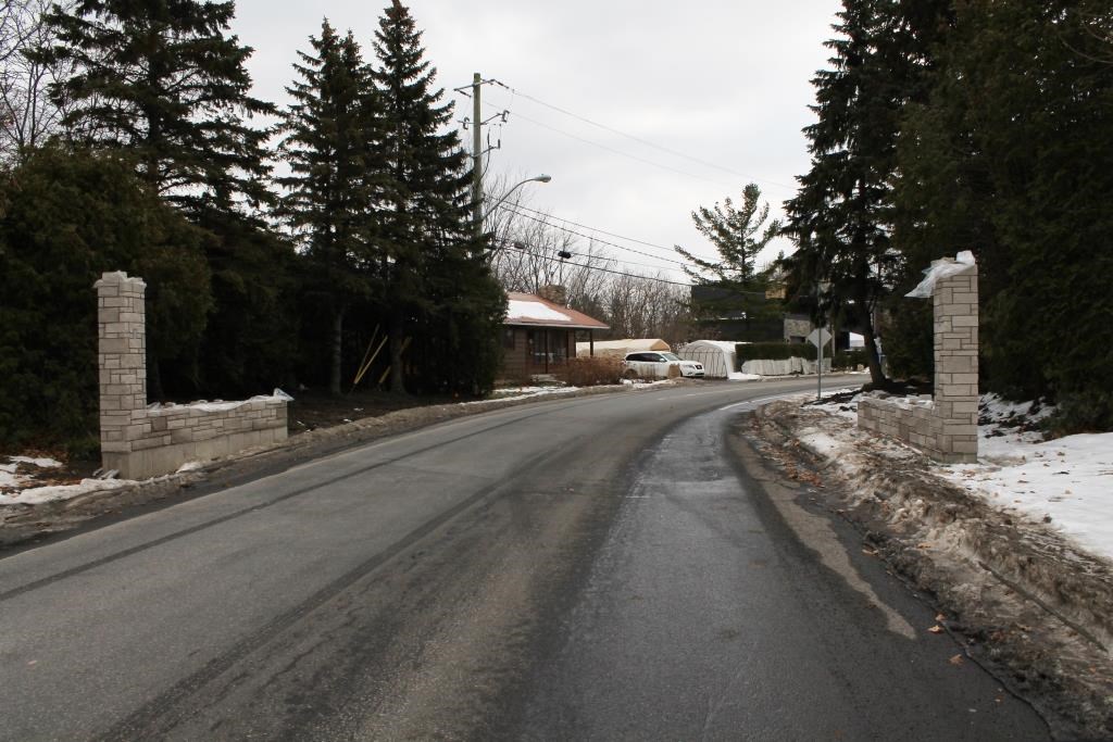 Fin des travaux aux arches d’entrée et au kiosque postal dans deux semaines