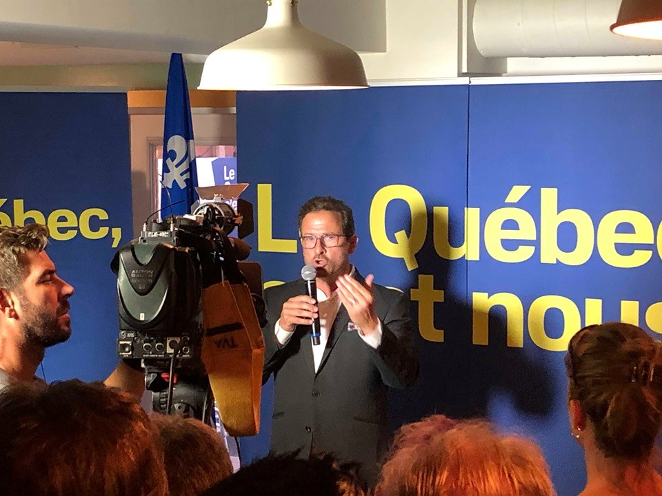 Yves-François Blanchet inaugure son local électoral et annonce ses engagements