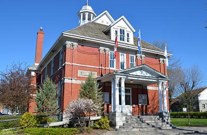 Cette plateforme créée par la Ville de Chambly permettra aux citoyens de poser leurs questions en direct, le 5 mai dès 19 h. Elles seront lues lors de l’une des deux périodes de questions.