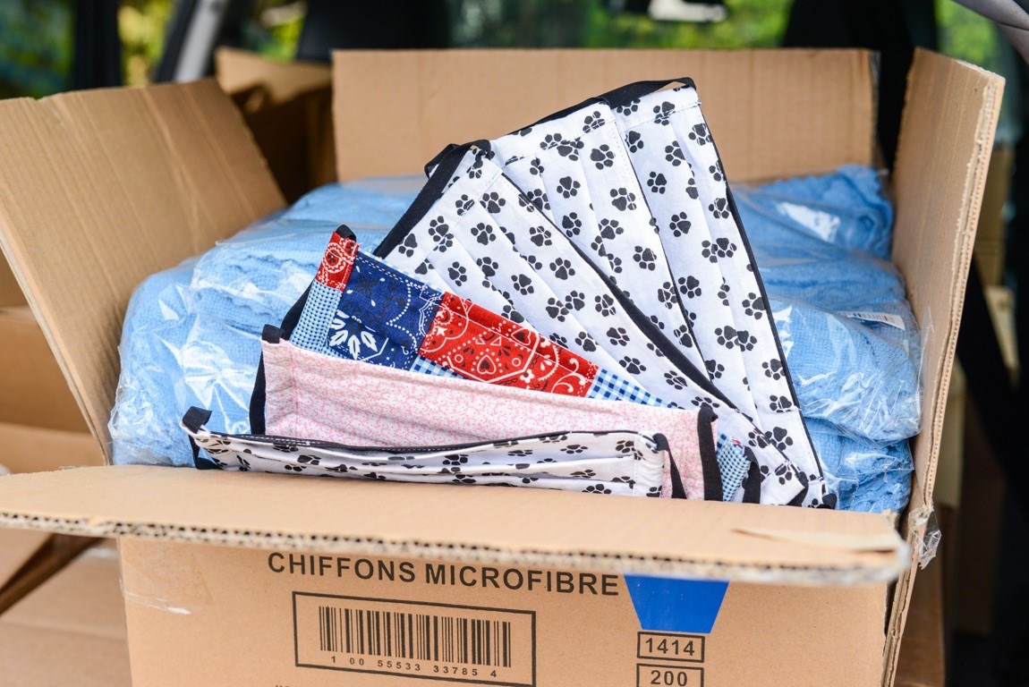 La Fondation Femina offre des produits de désinfection à la Maison Monet-Chartrand