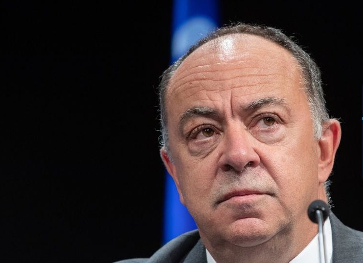 « Notre réseau de la santé reste fragile », selon Christian Dubé